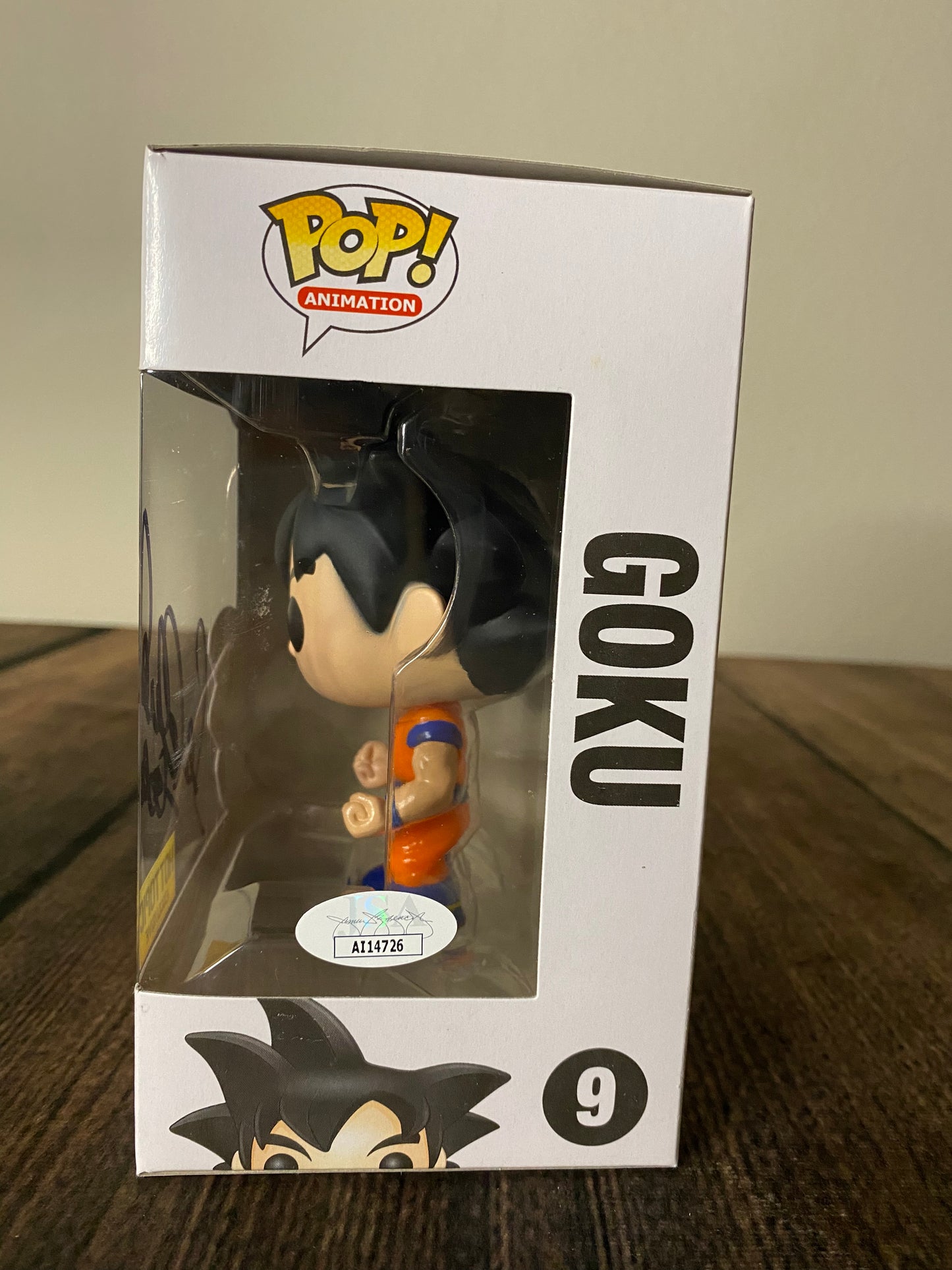 Goku: Hot Topic Exclusive Funko Pop